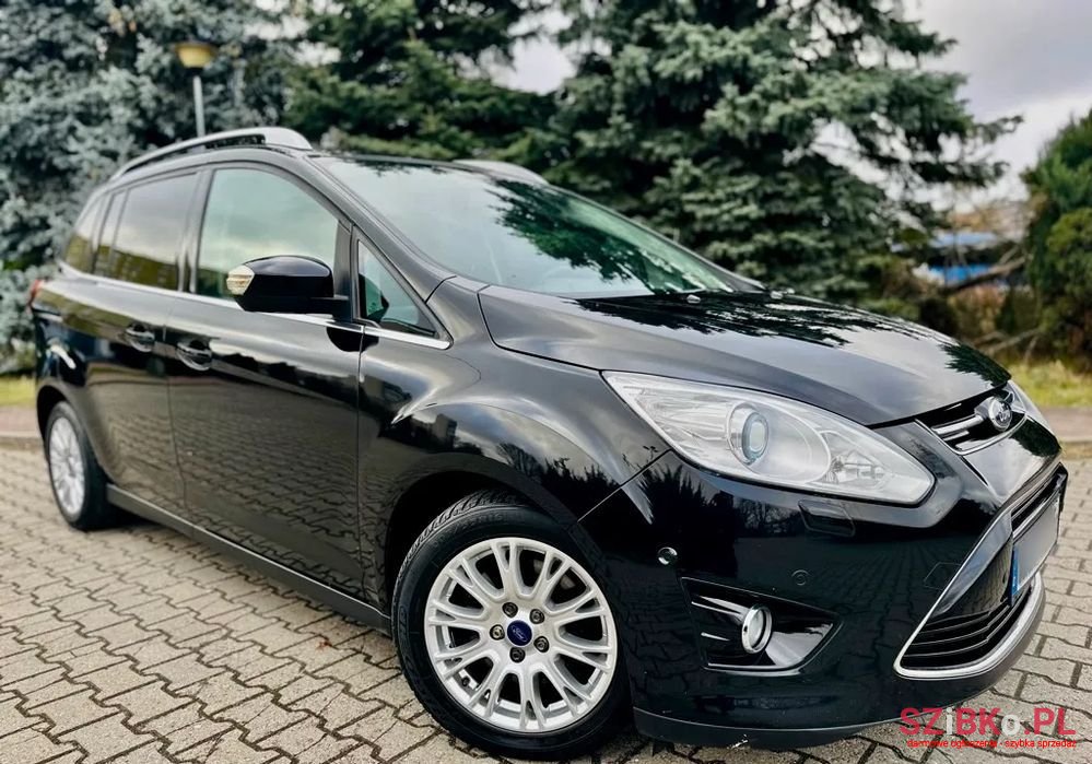 2012' Ford C-MAX photo #2