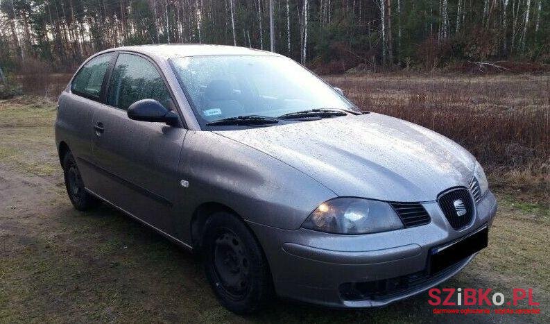 2003' SEAT Ibiza photo #4