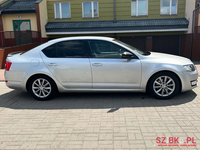 2013' Skoda Octavia photo #4