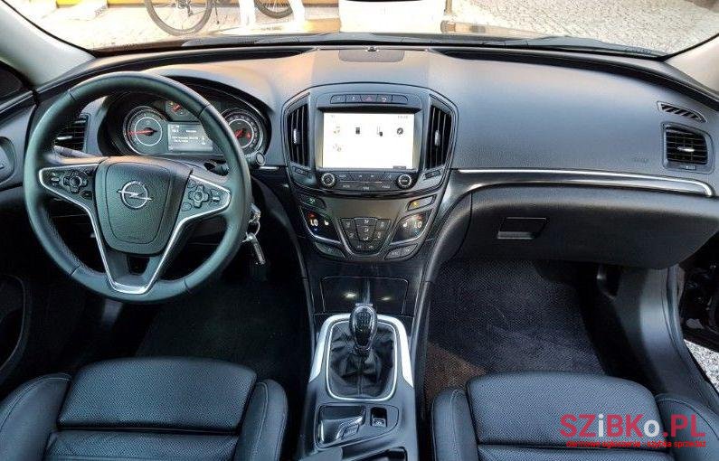 2013' Opel Insignia photo #1
