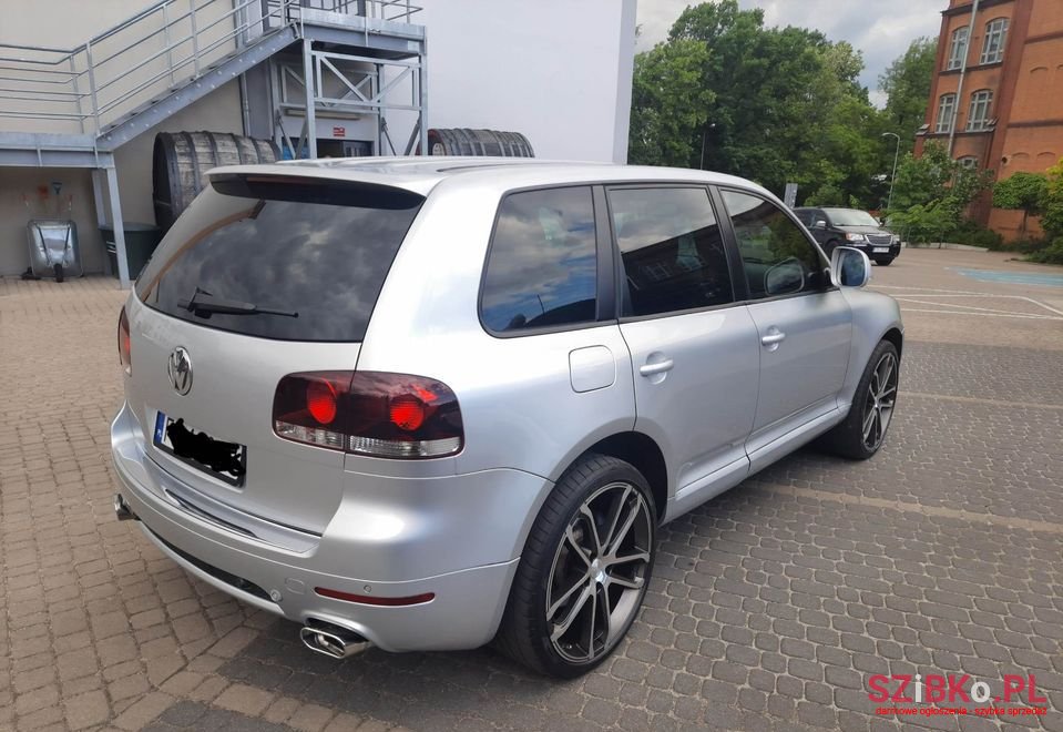 2007' Volkswagen Touareg photo #4