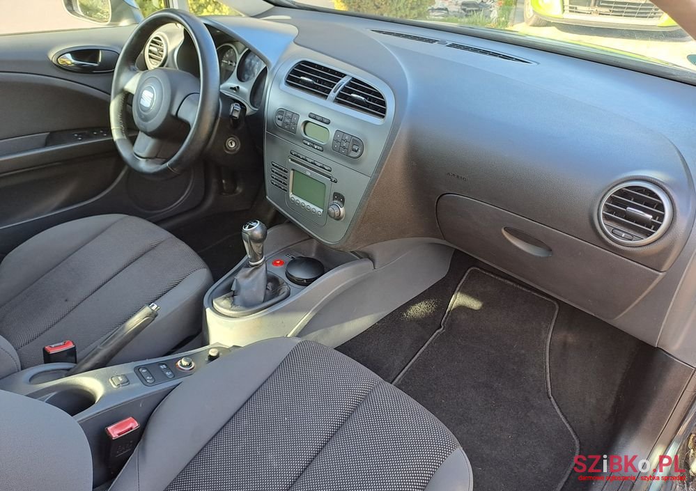2008' SEAT Leon 1.6 Style photo #6