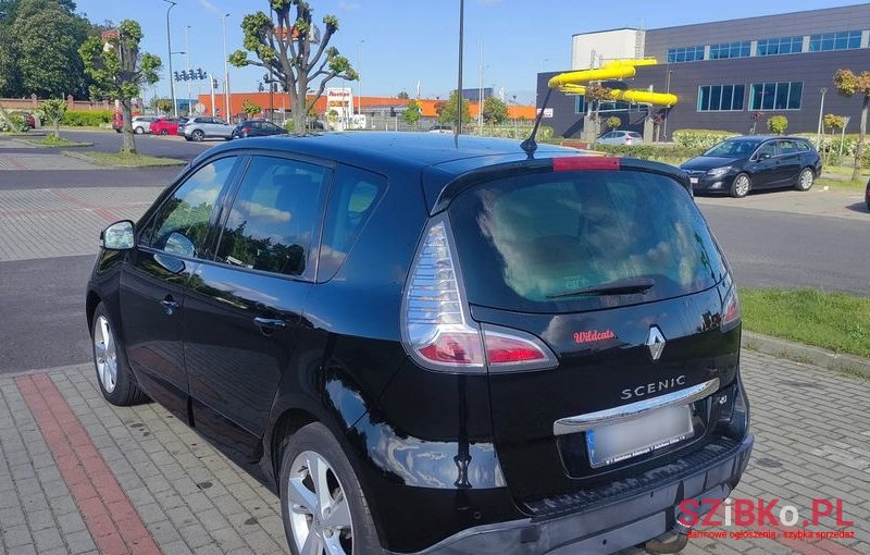 2012' Renault Scenic photo #4