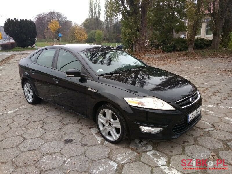 2011' Ford Mondeo photo #4