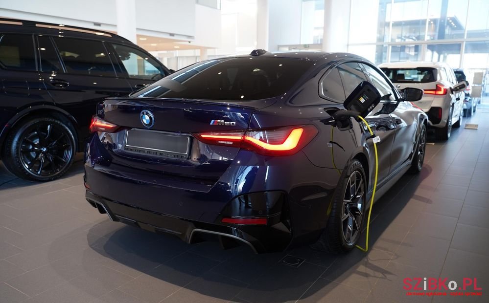 2023' BMW i4 M50 photo #3