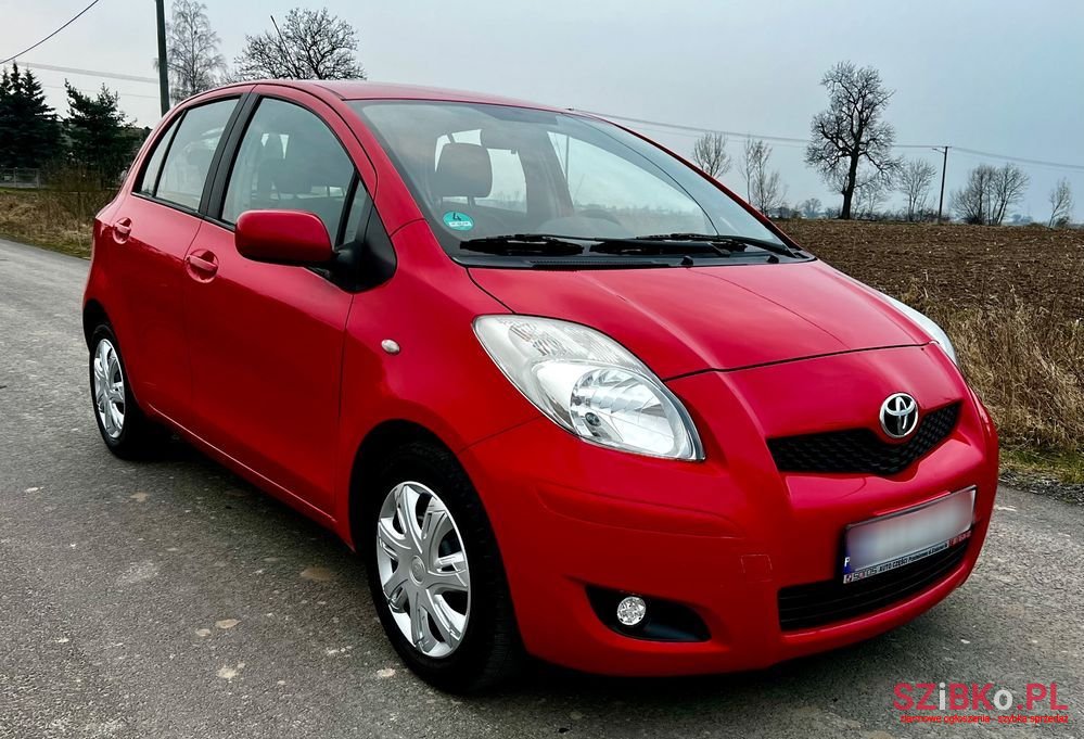 2009' Toyota Yaris 1.33 Vvt-I Cool photo #3