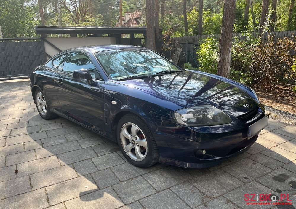 2005' Hyundai Coupe 2.0 Middle photo #5