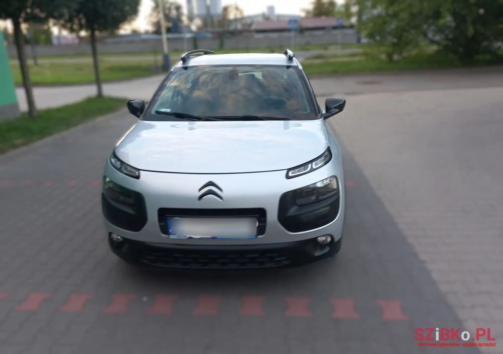 2015' Citroen C4 Cactus photo #1