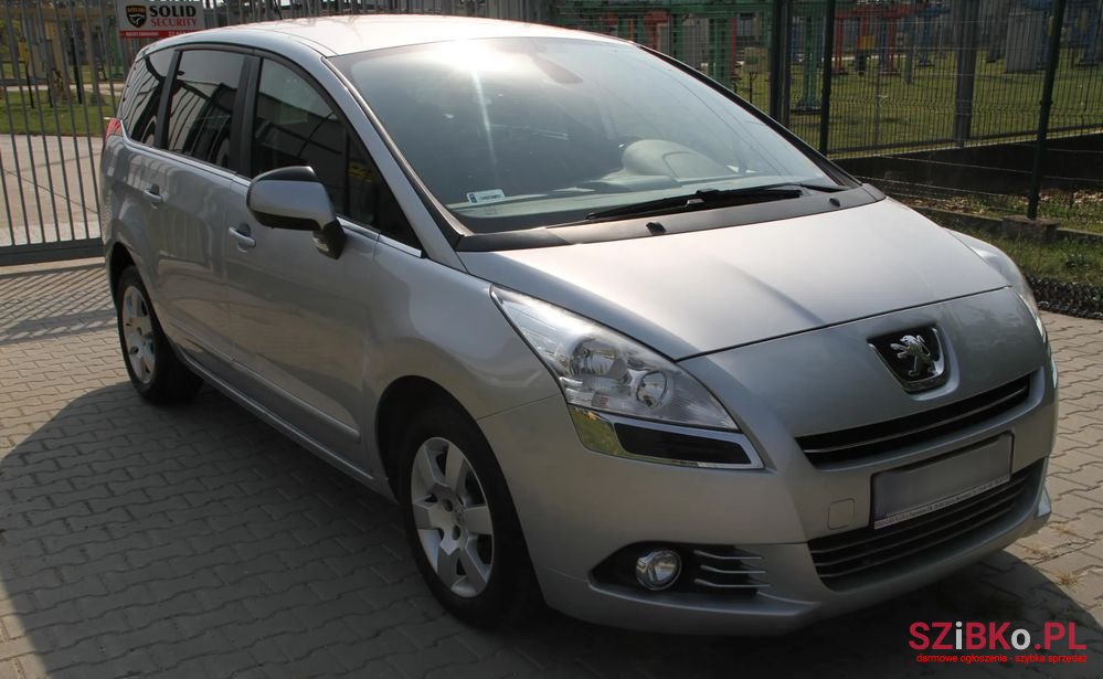 2012' Peugeot 5008 1.6 Thp Allure 7Os photo #1