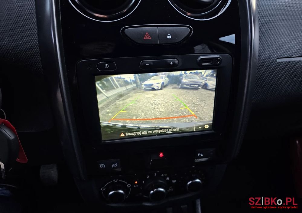 2017' Dacia Duster Prestige photo #3