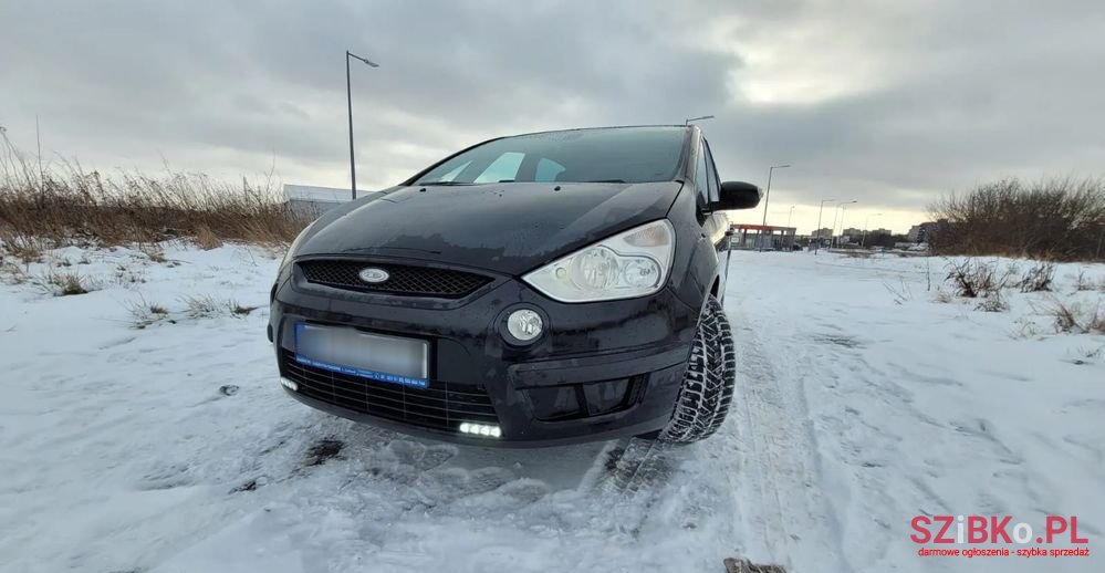 2007' Ford S-Max photo #1