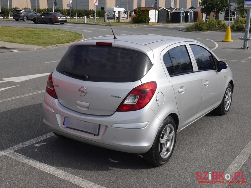 2009' Opel Corsa 1.4 16V Enjoy photo #5