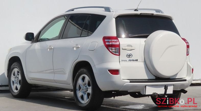 2010' Toyota RAV4 photo #3