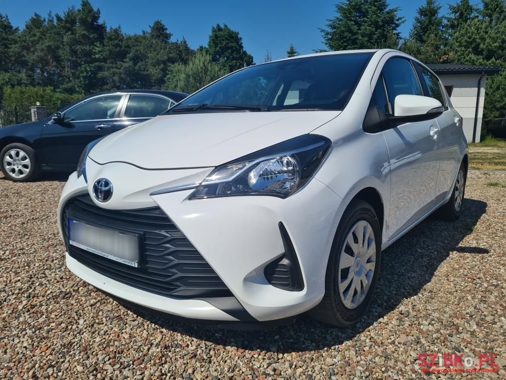 2020' Toyota Yaris photo #1