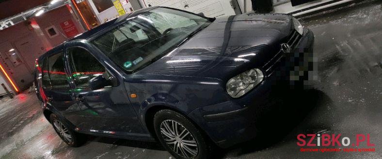 1998' Volkswagen Golf photo #1