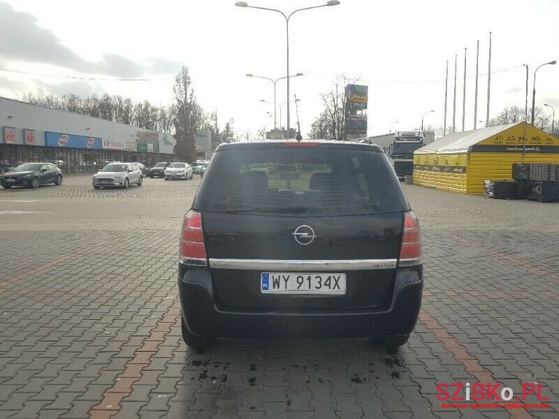 2006' Opel Zafira photo #2