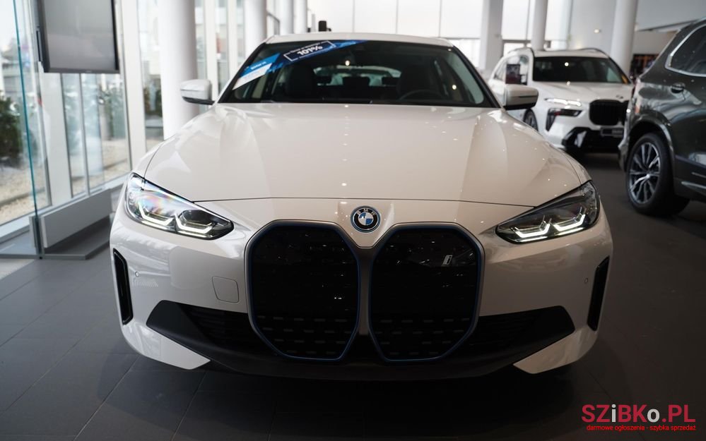 2023' BMW i4 Edrive 40 photo #1