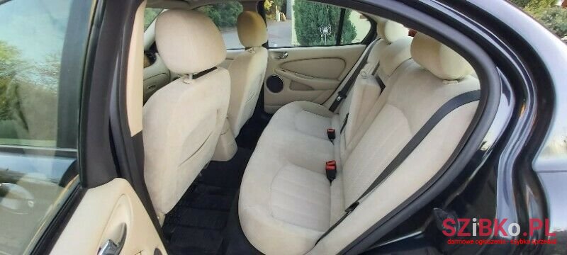 2007' Jaguar X-Type photo #3