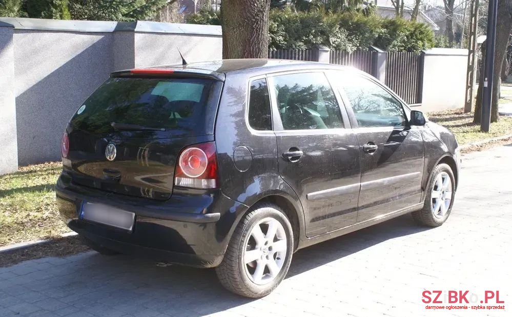 2007' Volkswagen Polo photo #4