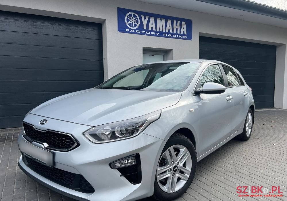 2020' Kia Ceed 1.6 Crdi Scr M photo #2