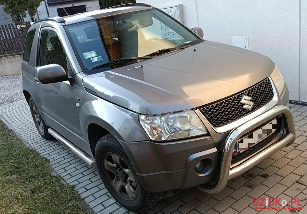 2006' Suzuki Grand Vitara photo #1