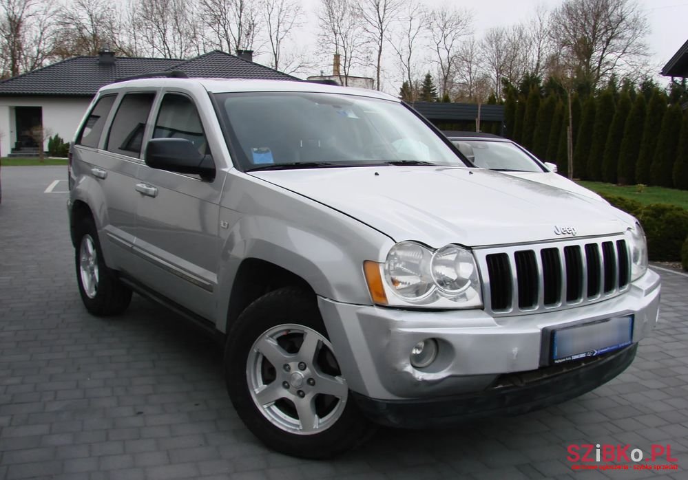 2006' Jeep Grand Cherokee photo #4