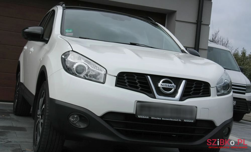2014' Nissan Qashqai 1.6 I-Way photo #2