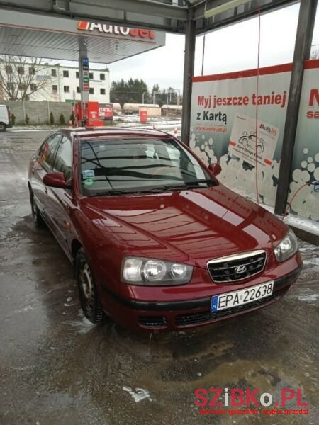 2001' Hyundai Elantra photo #4