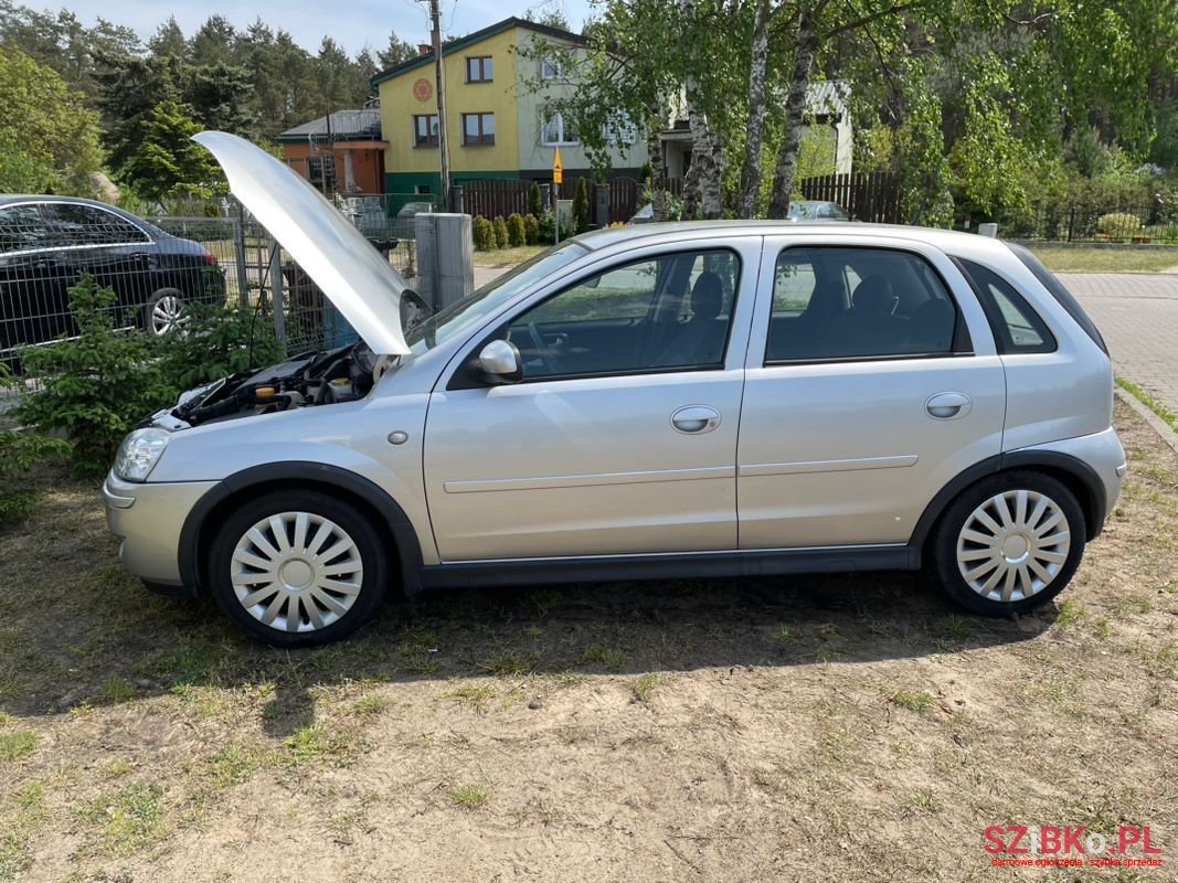 2005' Opel Corsa photo #4
