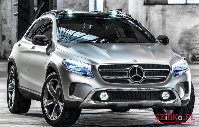 2018' Mercedes-Benz GLA 200 photo #1