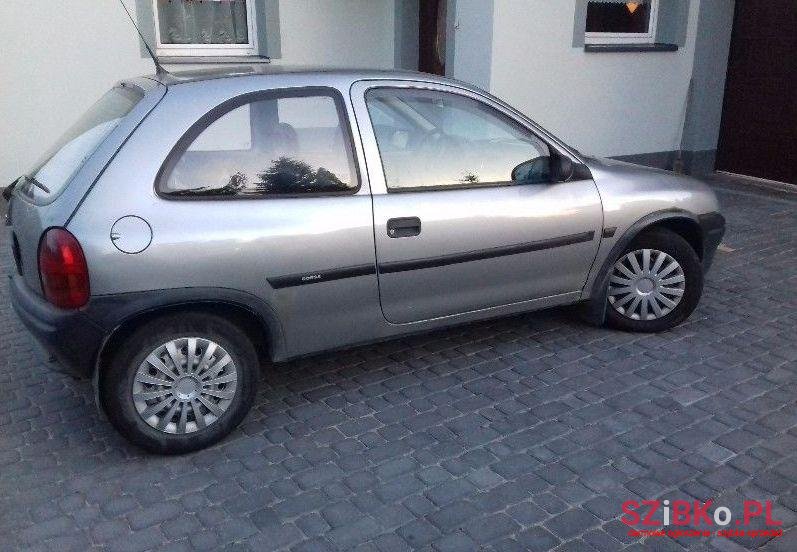 1995' Opel Corsa photo #1