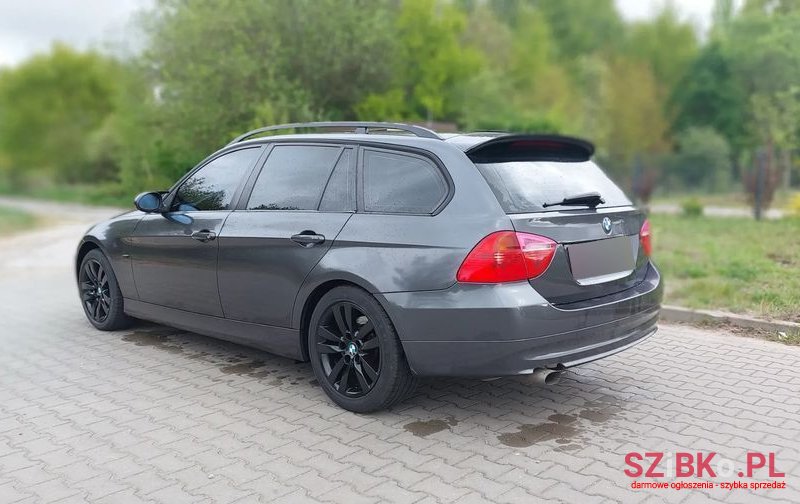2006' BMW 3 Series 320I photo #6