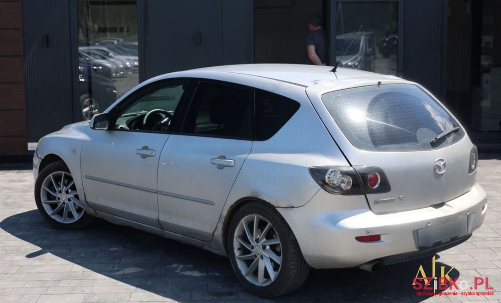 2004' Mazda 3 photo #4