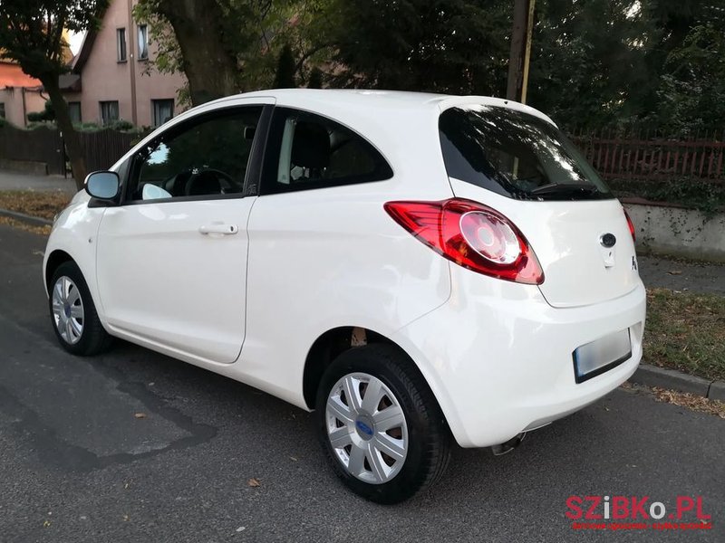 2011' Ford Ka 1.2 Trend+ Eu5 photo #4