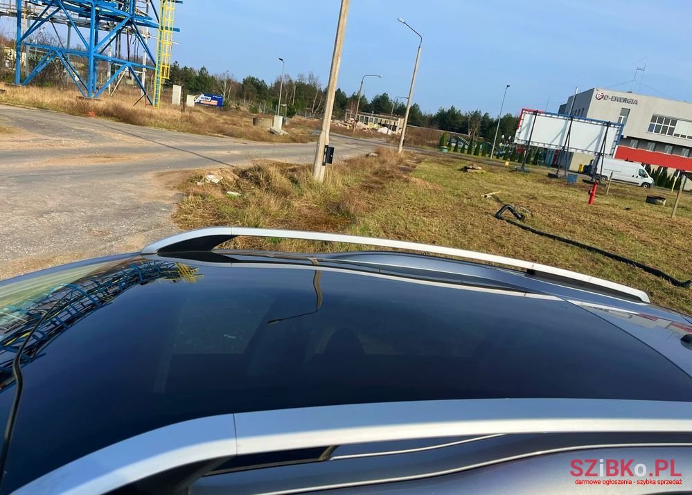 2015' Peugeot 2008 photo #5