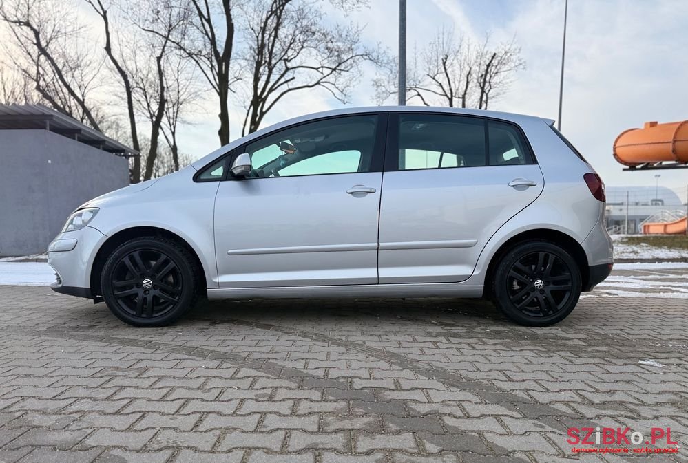 2005' Volkswagen Golf Plus photo #4