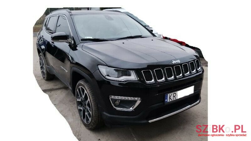 2019' Jeep Compass photo #2