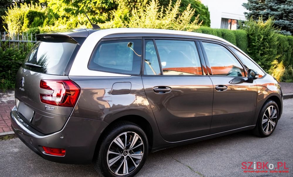 2017' Citroen C4 Picasso photo #5