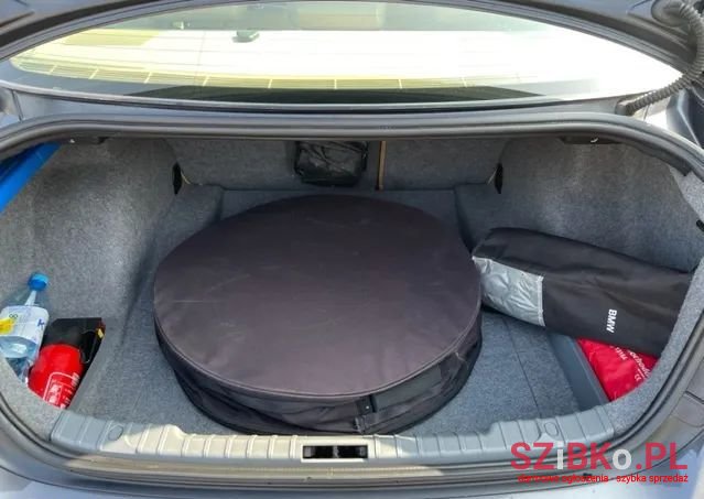 2005' BMW 3 Series photo #6