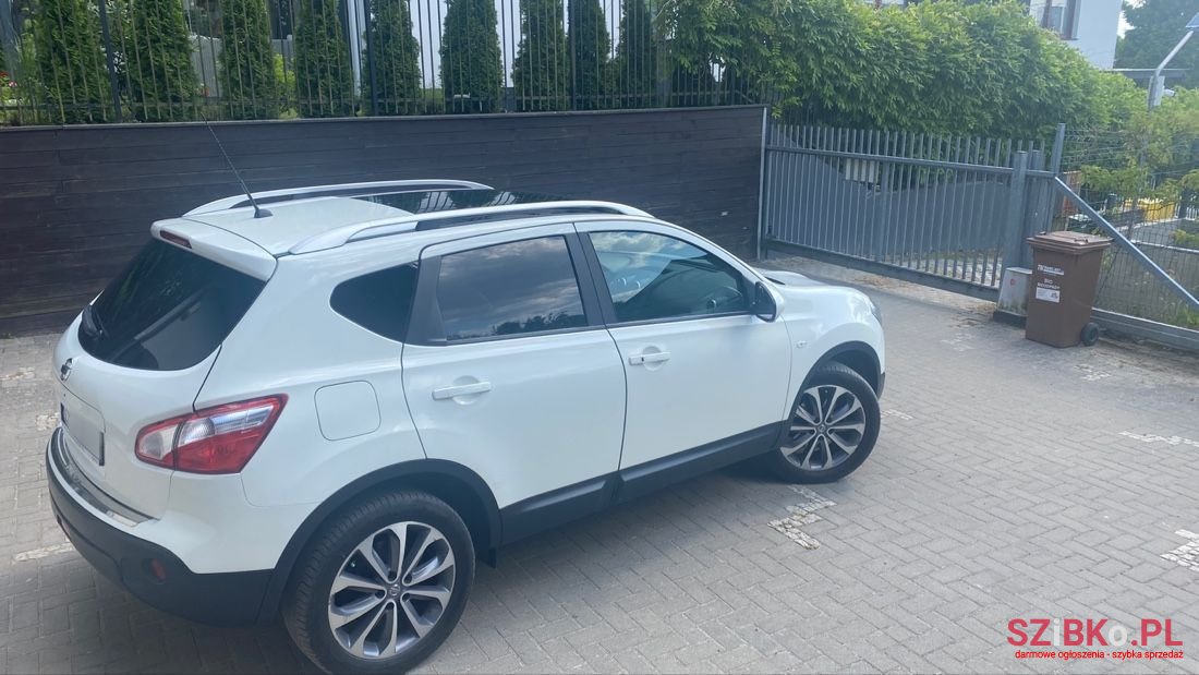 2013' Nissan Qashqai photo #5