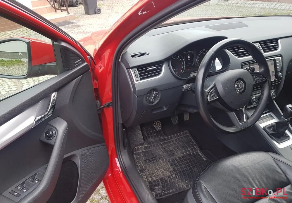 2014' Skoda Octavia photo #5