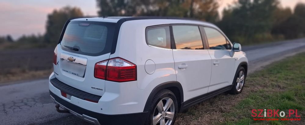 2012' Chevrolet Orlando photo #3