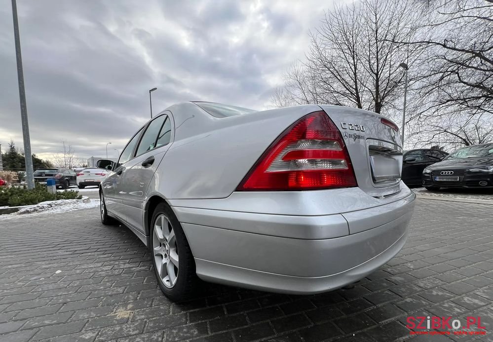 2005' Mercedes-Benz C-Class photo #6