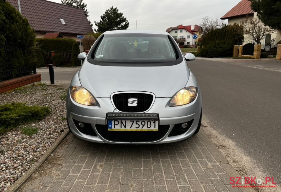 2005' SEAT Altea photo #3