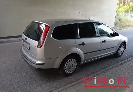 2005' Ford Focus photo #3