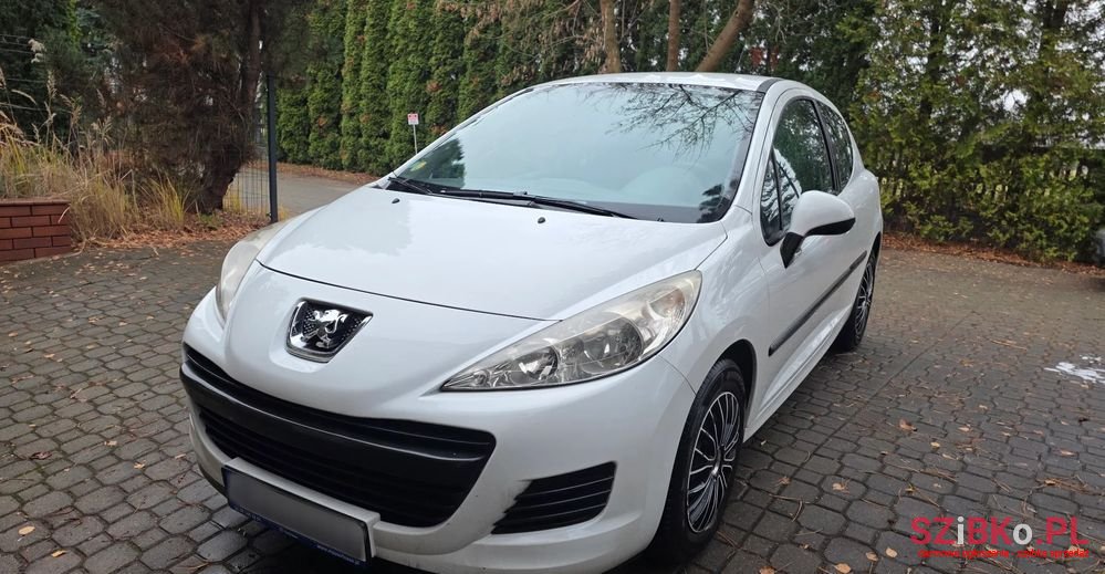 2009' Peugeot 207 photo #1