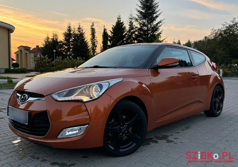 2015' Hyundai Veloster 1.6 Gdi Premium photo #1