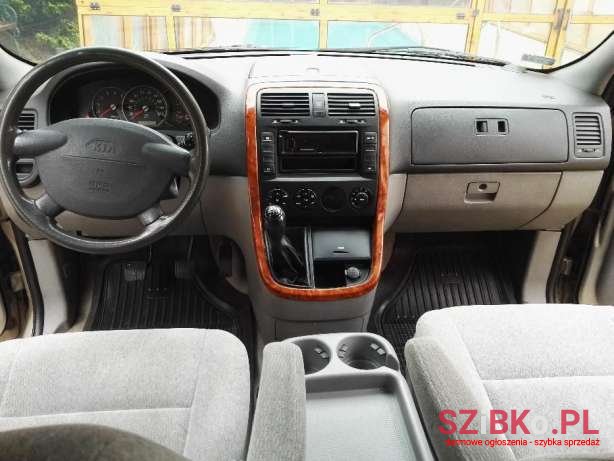 2006' Kia Carnival photo #3