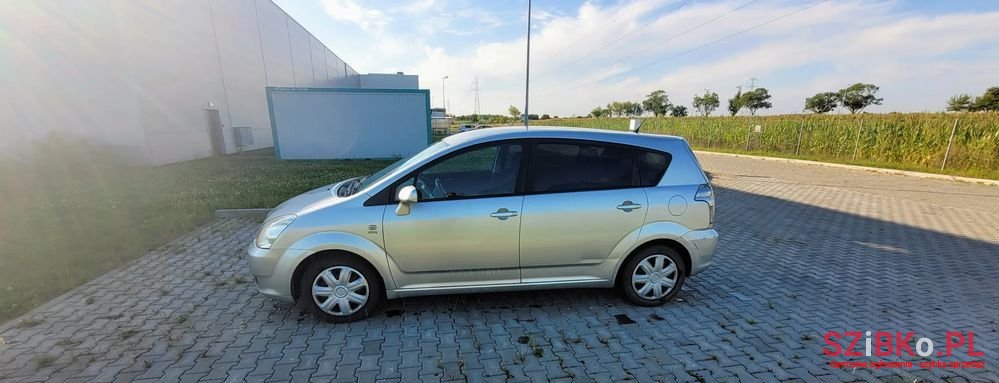 2005' Toyota Corolla Verso photo #6