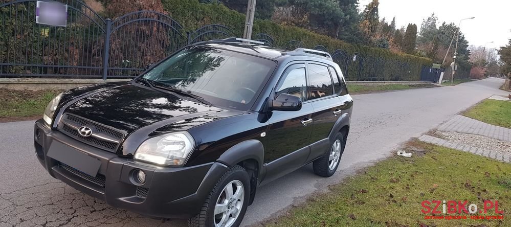 2005' Hyundai Tucson photo #2